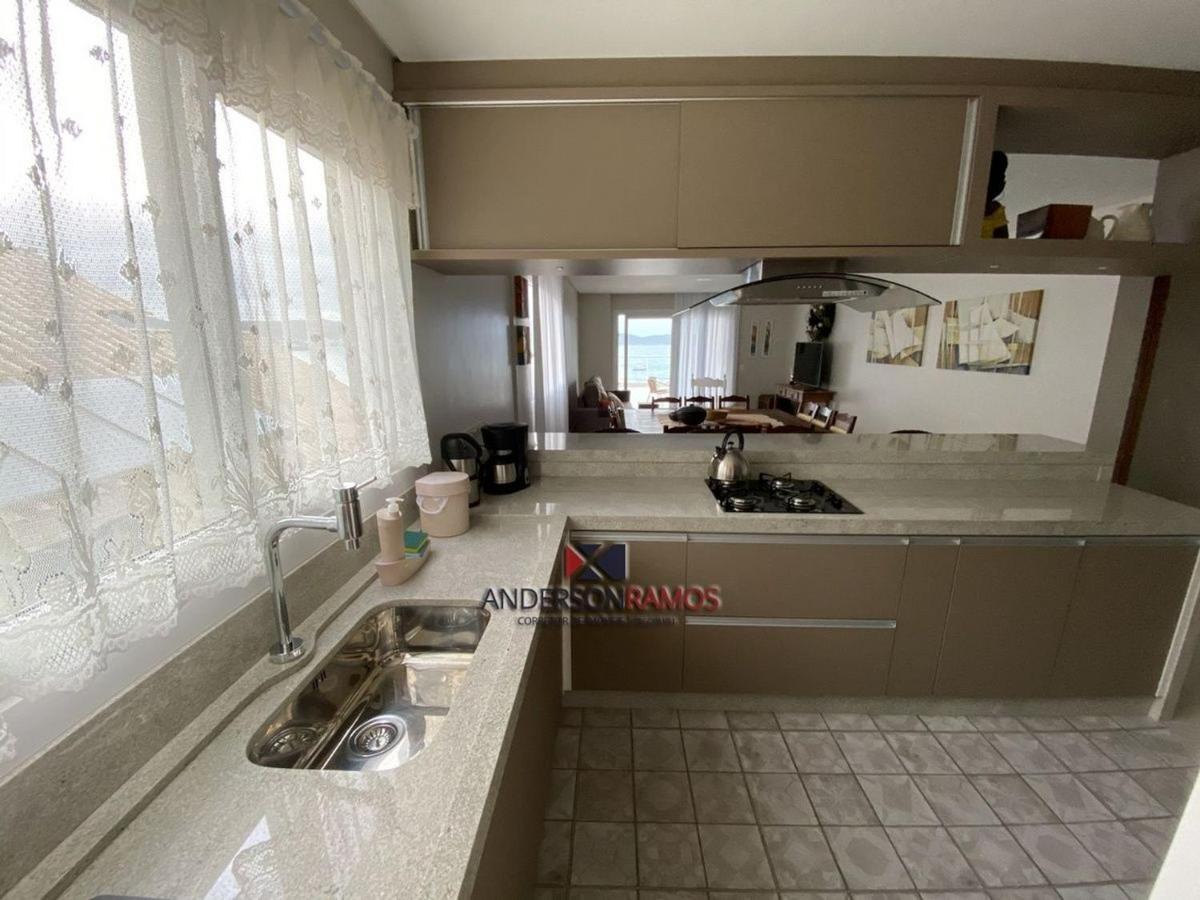 1083 - Apartamento Com Vista Para O Mar Em Bombinhas Kültér fotó